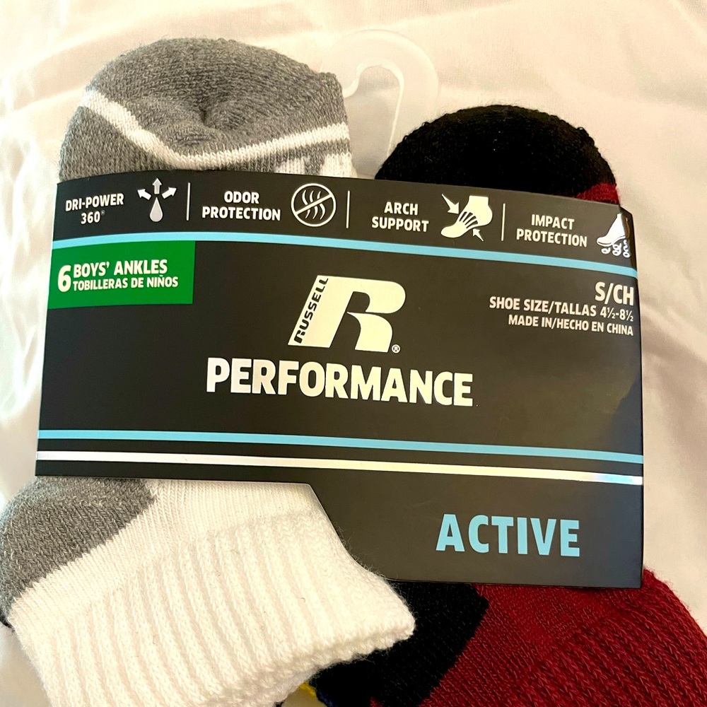 russell athletic performance. boys size small